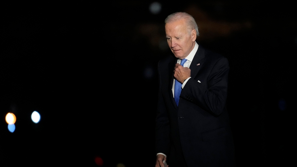 east-palestine-train-derailing-poses-a-political-challenge-to-biden