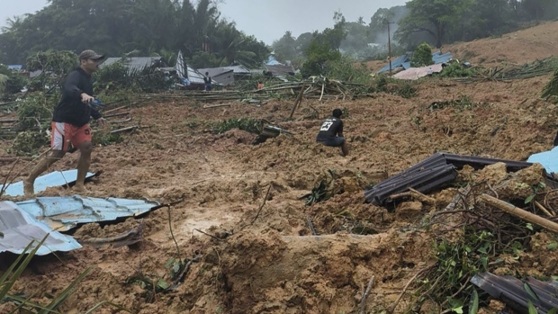 at-least-11-people-are-killed-and-scores-are-missing-in-an-indonesian-landslide