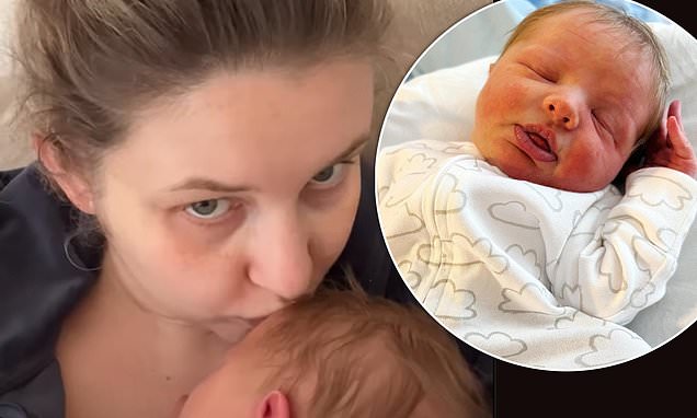 amy-hart-of-“love-island”-reveals-the-adorable-meaning-behind-her-baby-son’s-name