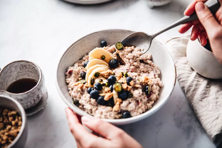 Oatmeal’s Health Benefits: A Nutritionist’s Explanation